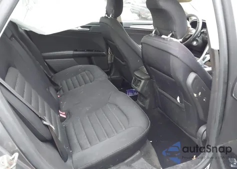 2014 Ford Fusion Se z USA, uszkodzony, nr VIN 3FA6P0HD8ER147953